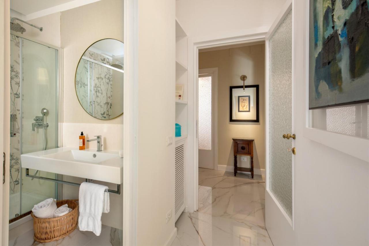 Casavignoni Luxury Apartment Near To Spanish Step Rome Extérieur photo
